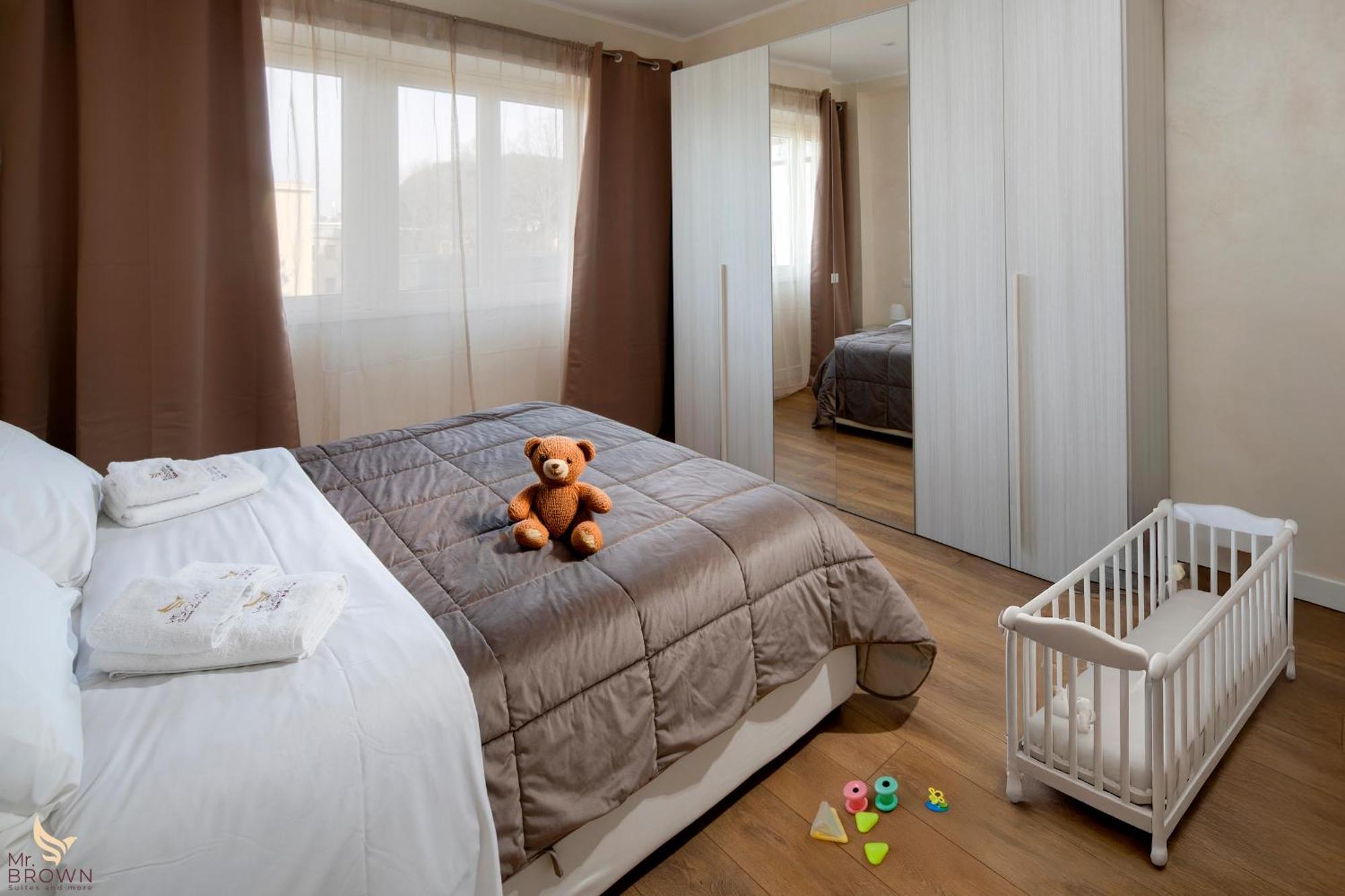 Mr Brown Home And Suites Rom Eksteriør billede