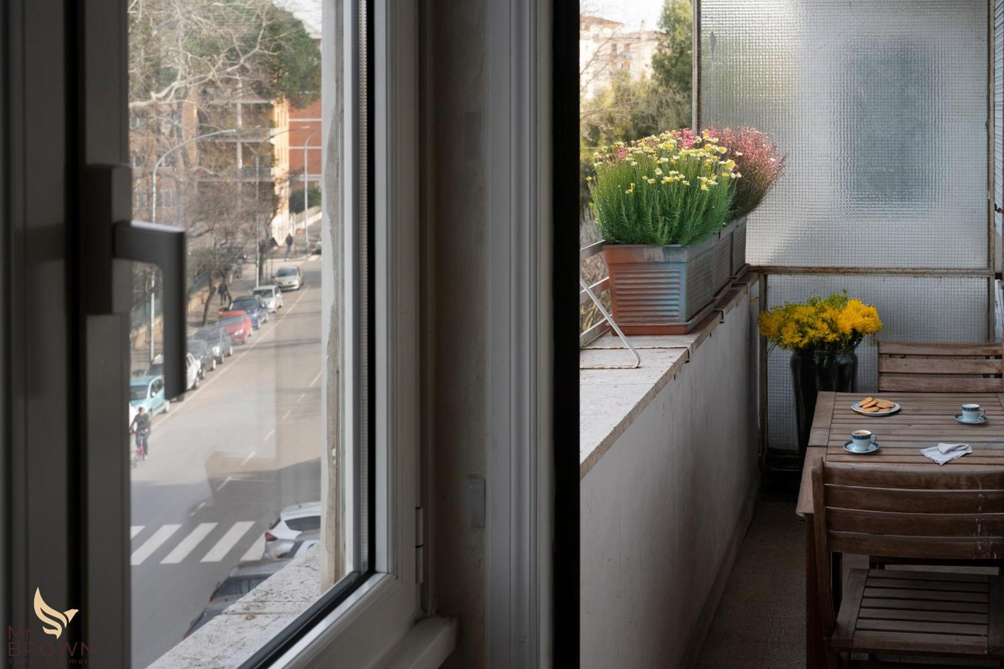 Mr Brown Home And Suites Rom Eksteriør billede
