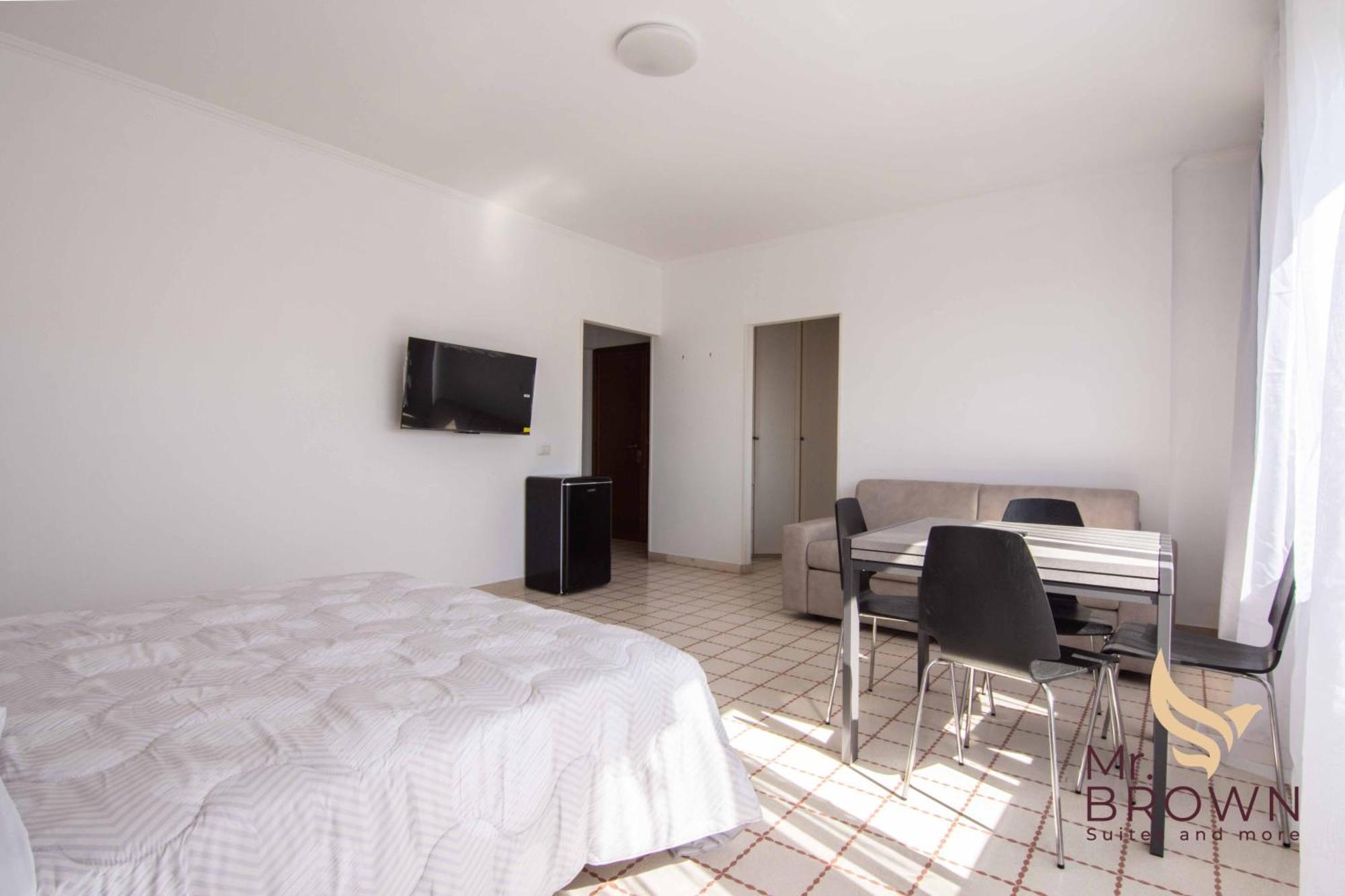 Mr Brown Home And Suites Rom Eksteriør billede